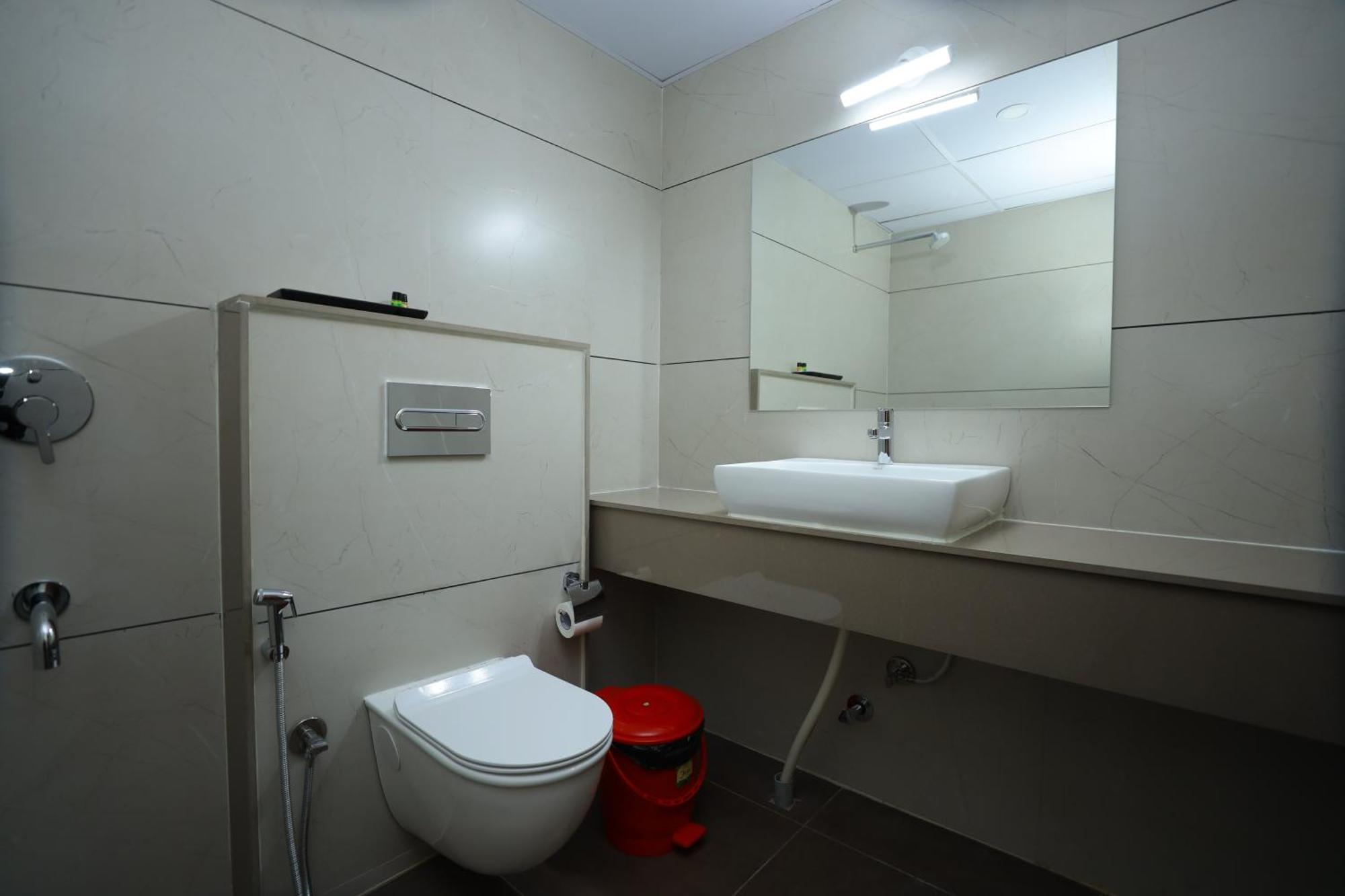 Silverkey Hotel Yelahanka Bangalore Extérieur photo